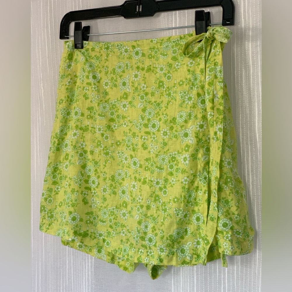 Floral Pattern Lime Green Skort